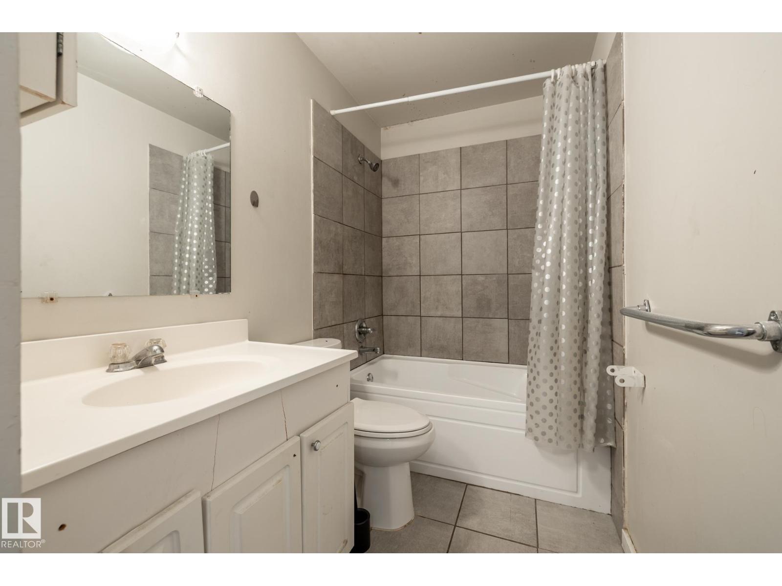 54 Lakewood Vg Nw, Edmonton, Alberta  T6K 2B3 - Photo 30 - E4507025