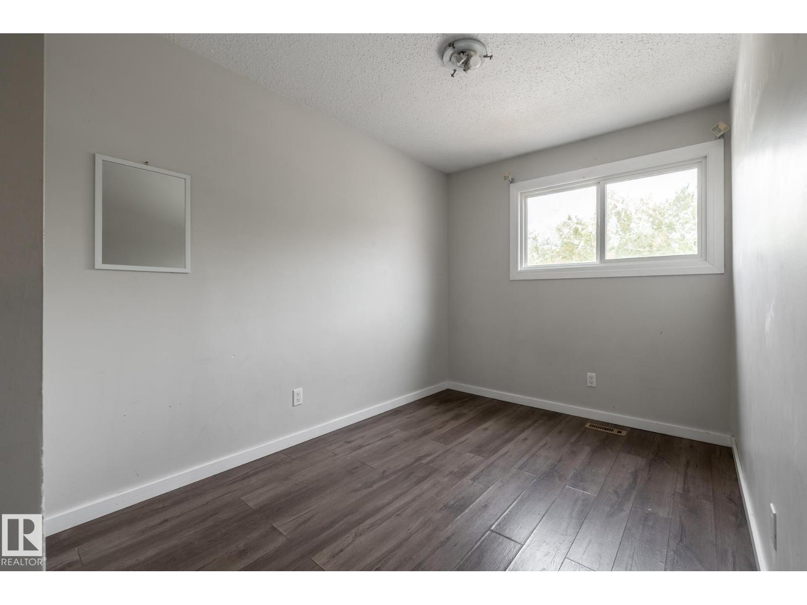 54 Lakewood Vg Nw, Edmonton, Alberta  T6K 2B3 - Photo 39 - E4507025