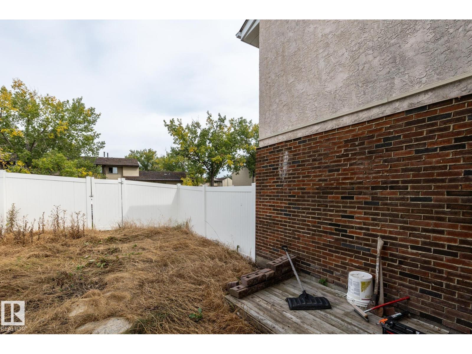 54 Lakewood Vg Nw, Edmonton, Alberta  T6K 2B3 - Photo 44 - E4507025
