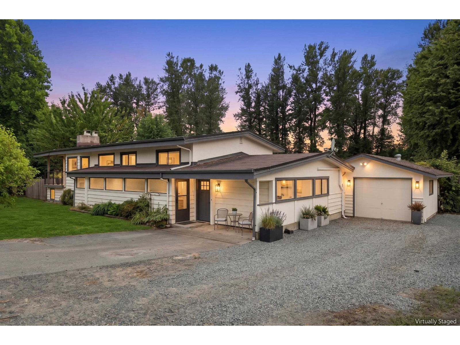 10425 Young Road, Fairfield Island, Chilliwack, British Columbia  V2P 8C4 - Photo 1 - R3161112