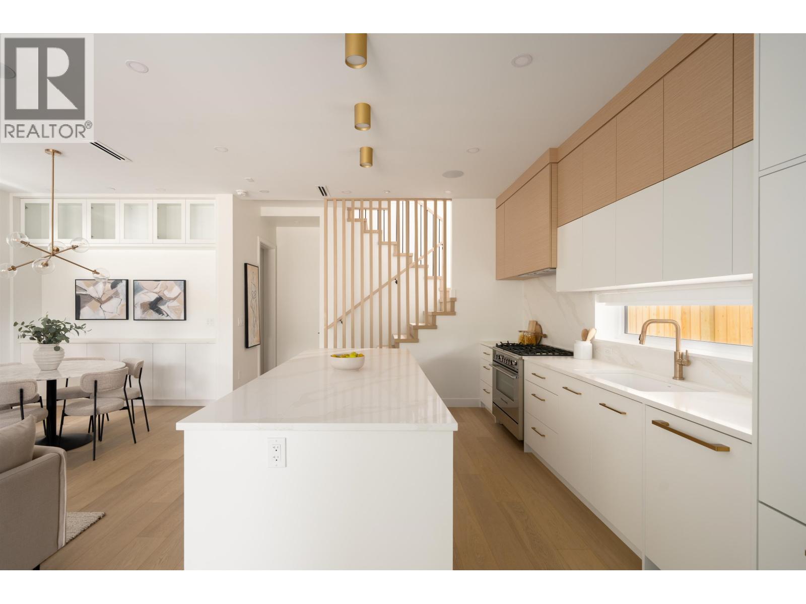 1 810 E 22nd Avenue, Vancouver, British Columbia  V5V 1V7 - Photo 4 - R3150394
