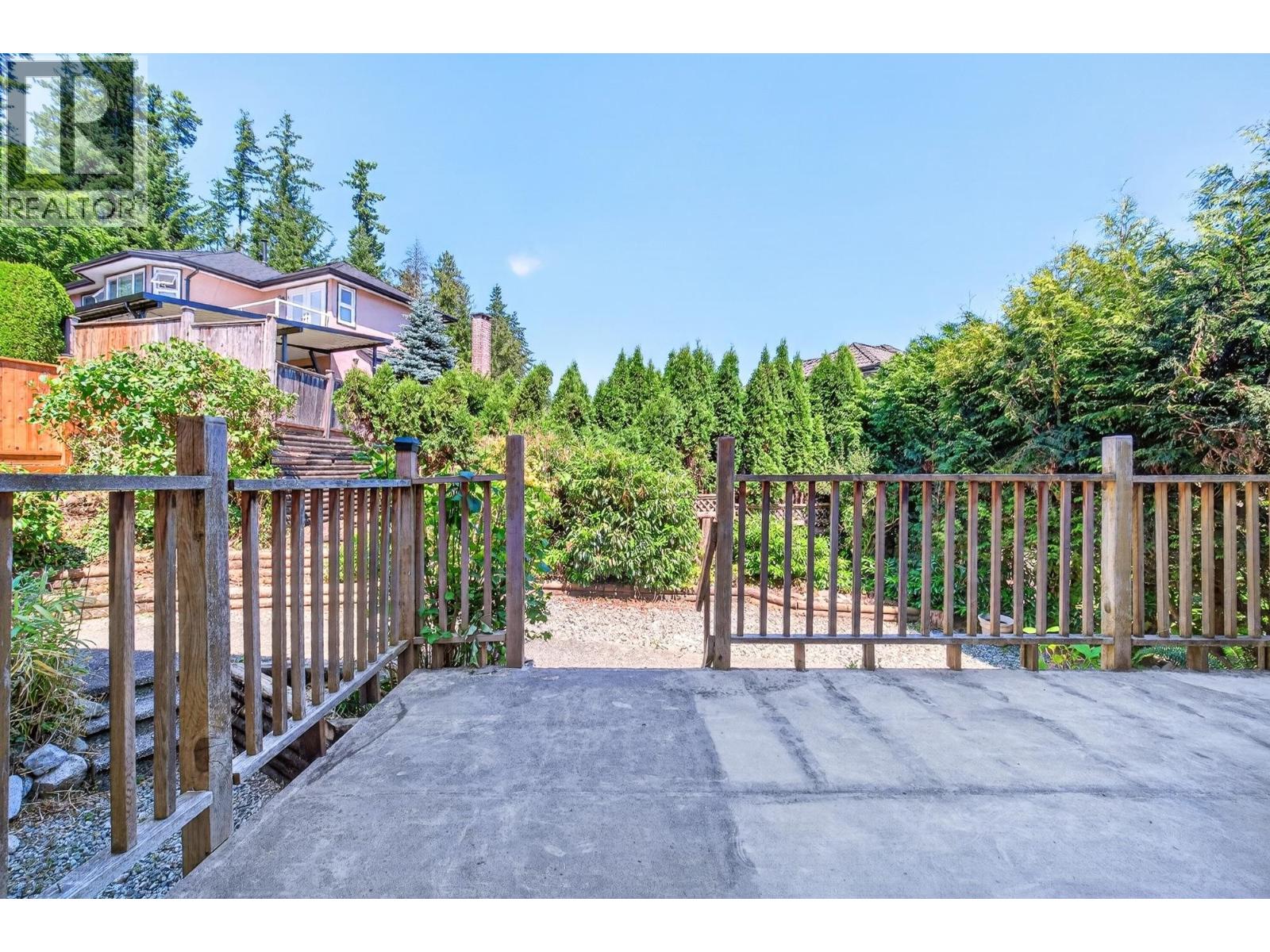 1237 Durant Drive, Coquitlam, British Columbia  V3B 6Y4 - Photo 37 - R3146610