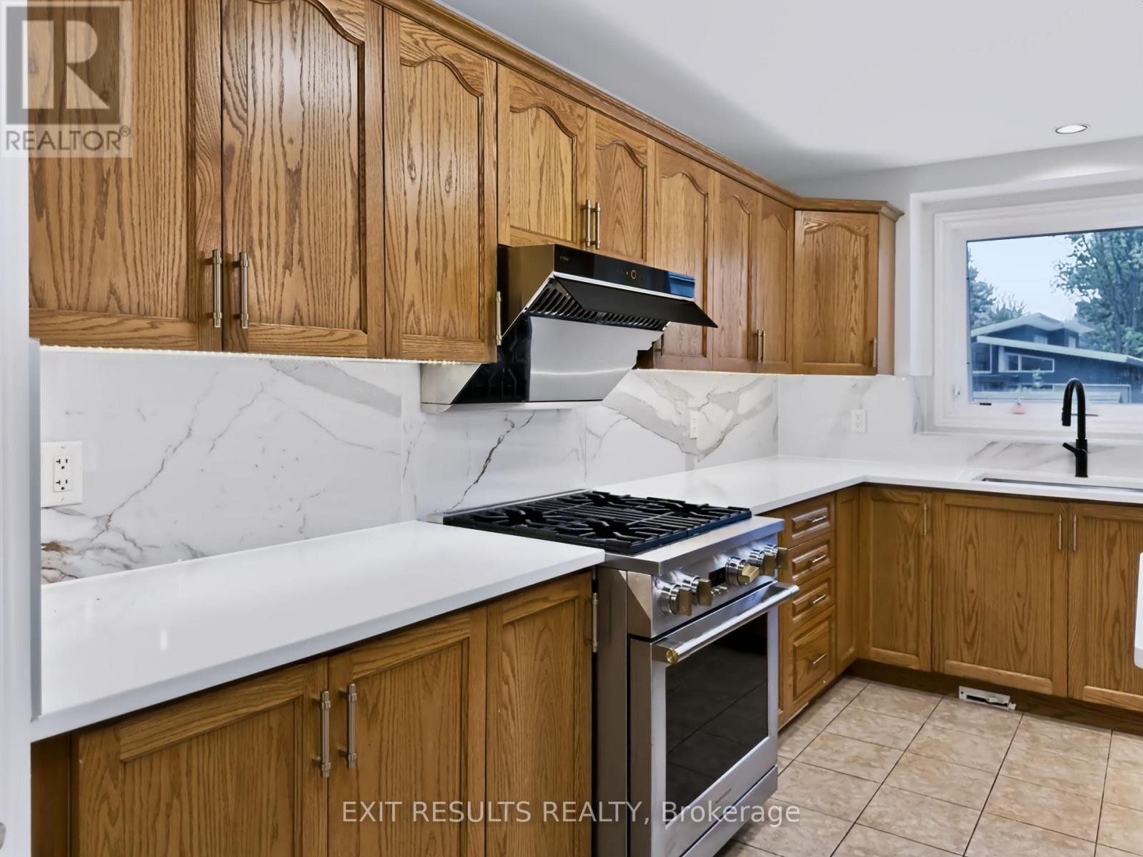 5b Kemp Drive, Ottawa, Ontario  K1T 3W9 - Photo 13 - X13743770