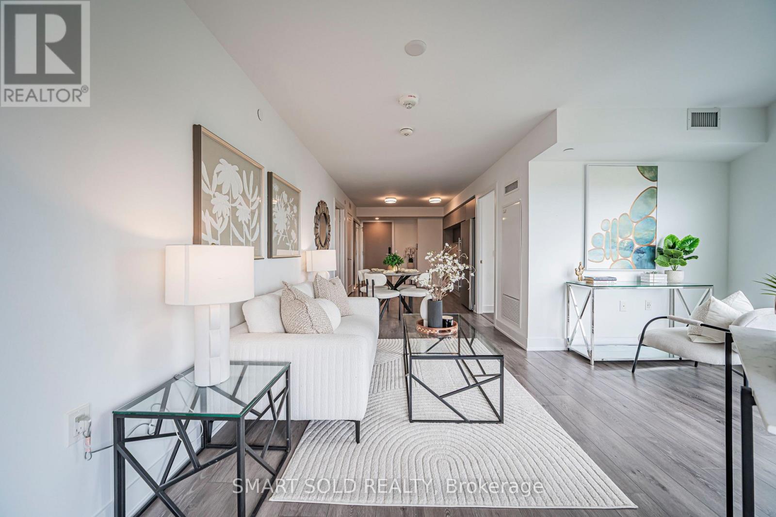 2017 - 585 Bloor Street E, Toronto, Ontario  M6G 1K5 - Photo 6 - C13743858