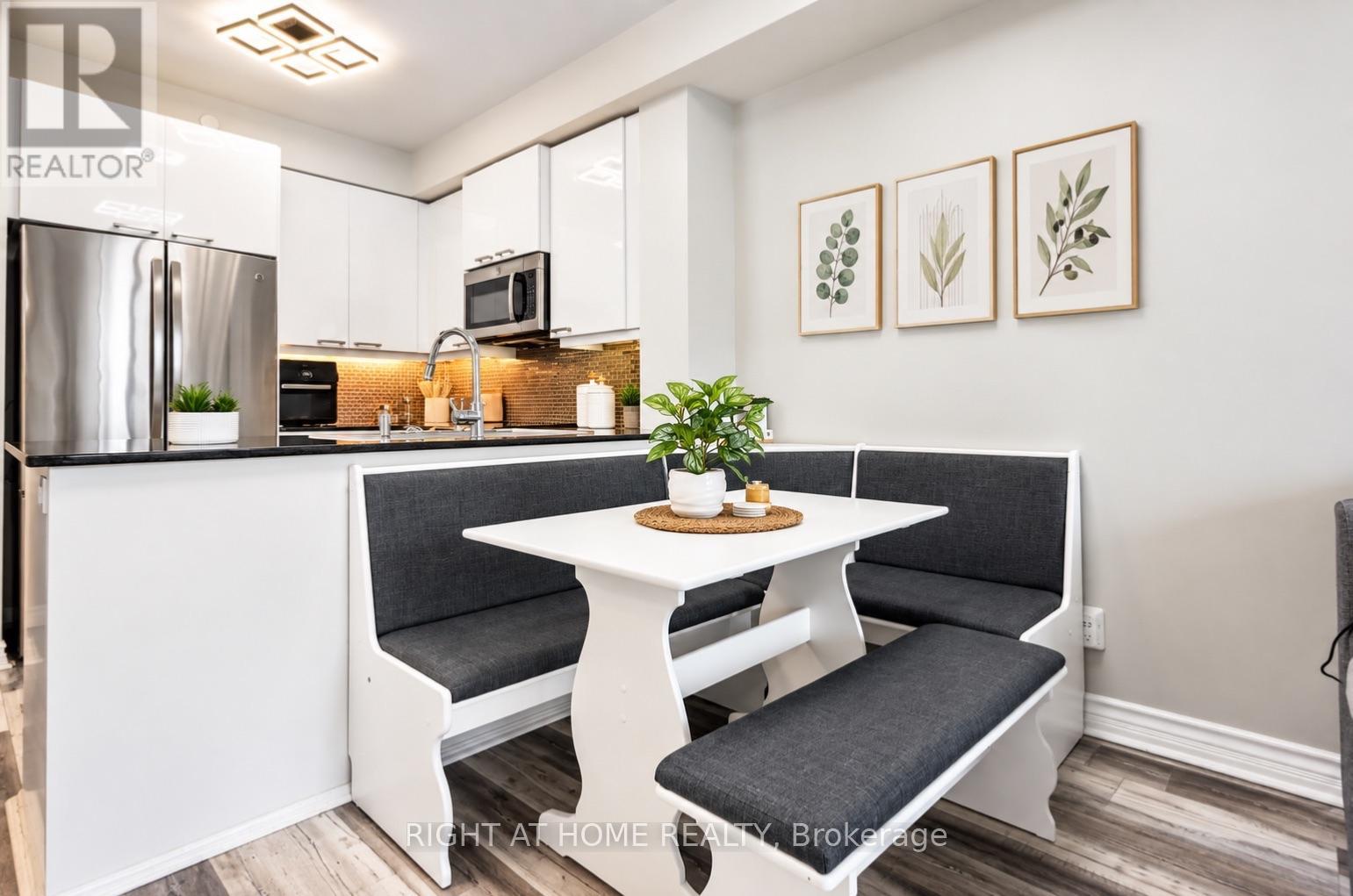 1328 Birchmount Road, Toronto, Ontario  M1R 0B6 - Photo 4 - E13743866