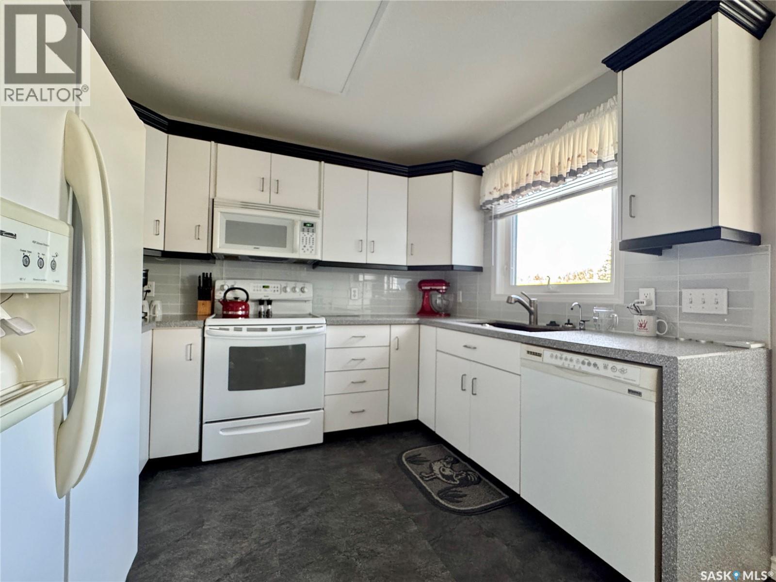 1 Main Street, Wallace Rm No. 243, Saskatchewan  S3N 3L2 - Photo 9 - SK047461
