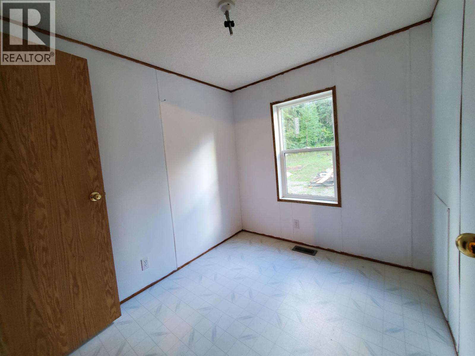2630 Roberta Road, Quesnel, British Columbia  V2J 6L5 - Photo 27 - R3161267