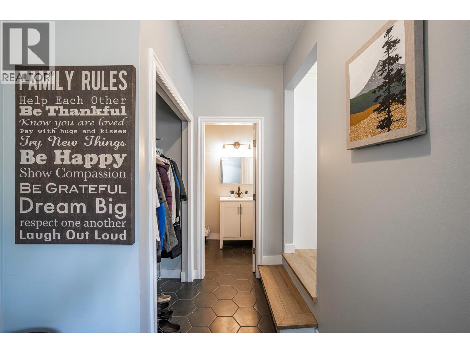 670 Cassiar Road, Kelowna, British Columbia  V1V 1M6 - Photo 34 - 10399039