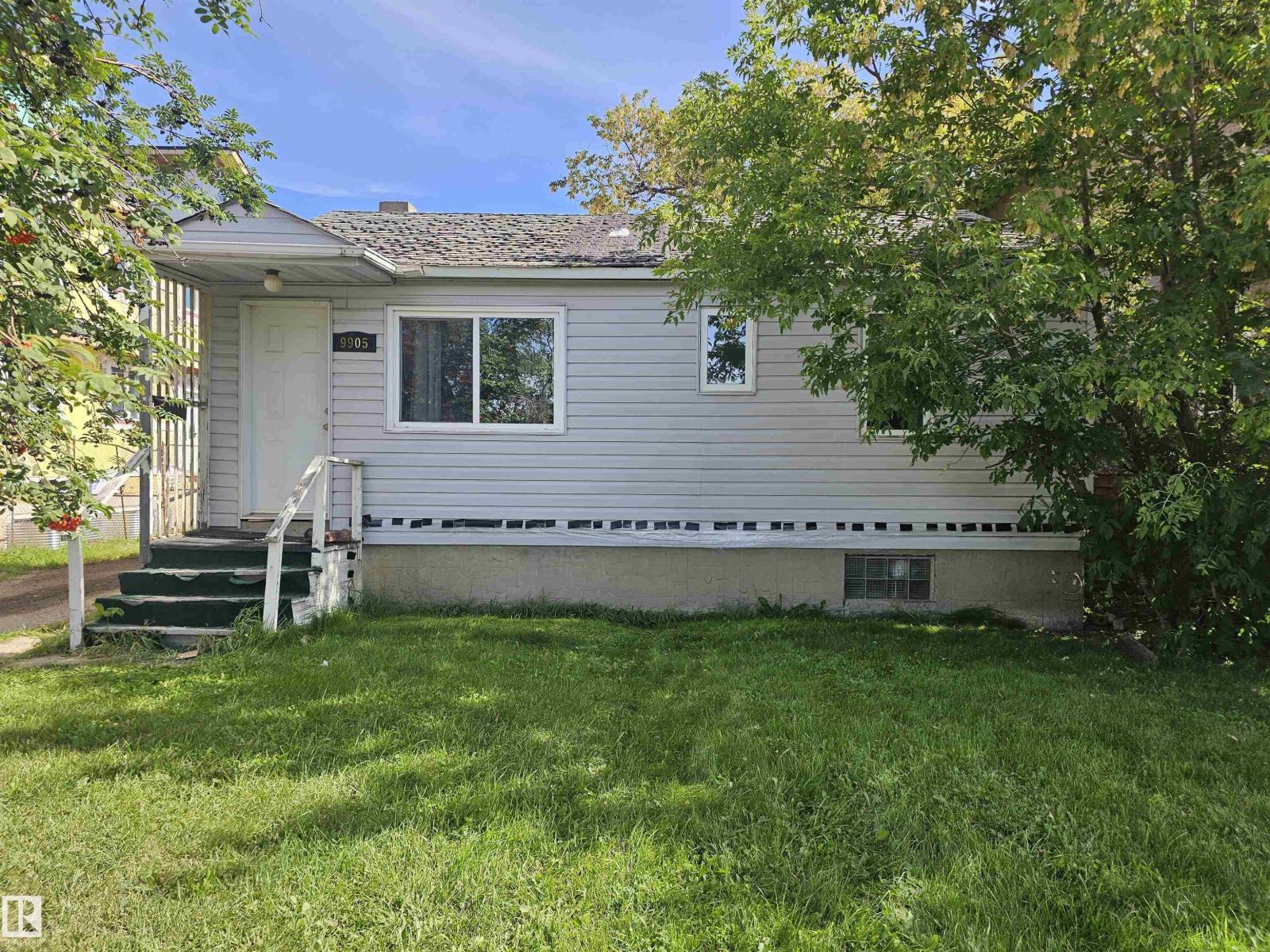 9905 163 St NW, Edmonton, Alberta  T5P 3N3 - Photo 4 - E4507030
