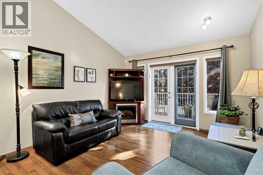 9, 12 Woodside Rise NW, Airdrie, Alberta  t4B 2L3 - Photo 6 - A2340210