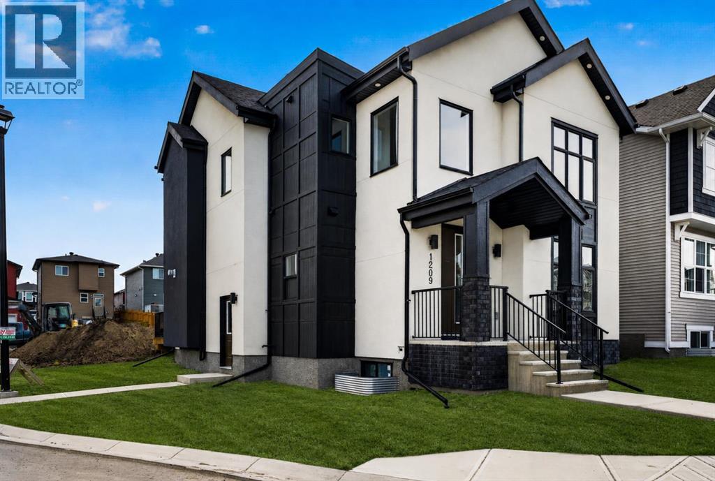 1209 Iron Ridge Avenue, Crossfield, Alberta