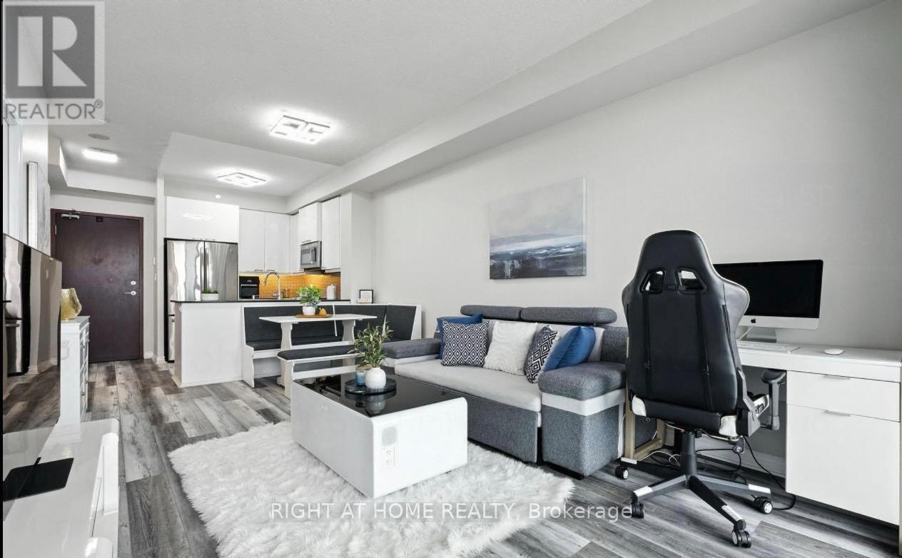 1328 Birchmount Road, Toronto, Ontario  M1R 0B6 - Photo 8 - E13743866
