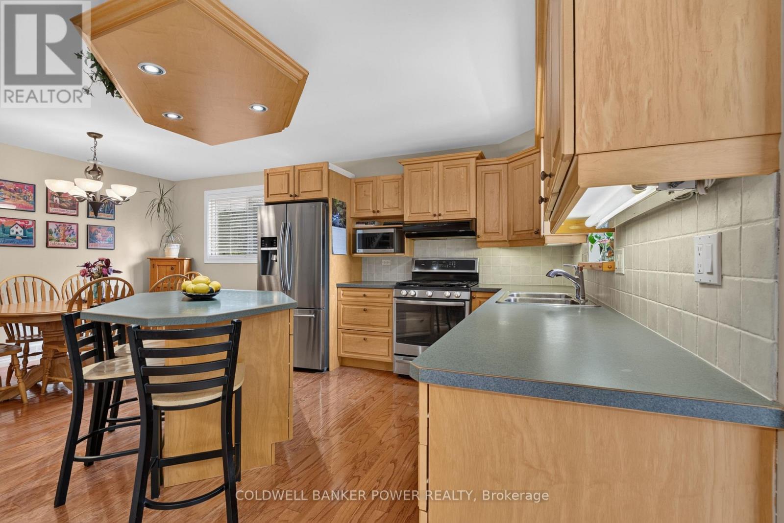 27 Concord Crescent, London North, Ontario  N6G 3H4 - Photo 8 - X13741246