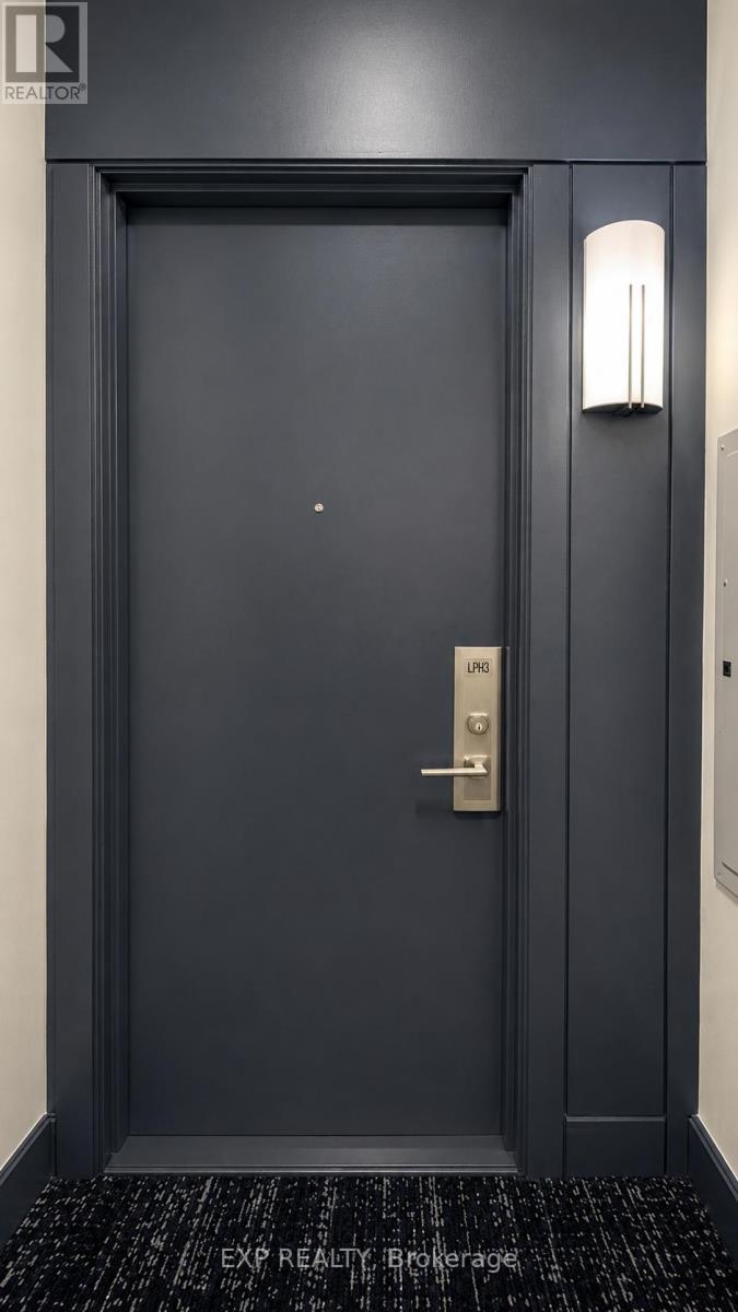 Lph03 - 55 De Boers Drive, Toronto, Ontario  M3J 0G5 - Photo 5 - W13735928