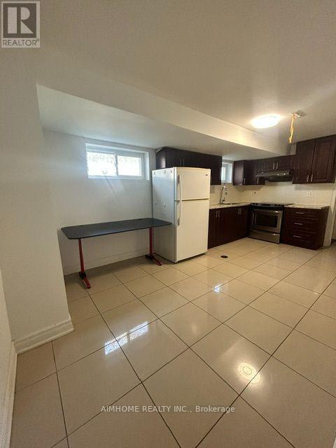 36 Evansville Road, Toronto, Ontario  M1V 1L5 - Photo 5 - E13726388