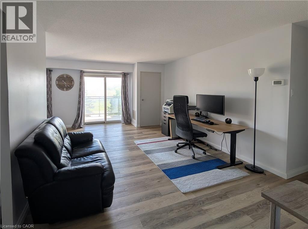 860 Commissioners Road E Unit# 408, London, Ontario  N6C 5Y8 - Photo 4 - 40860593