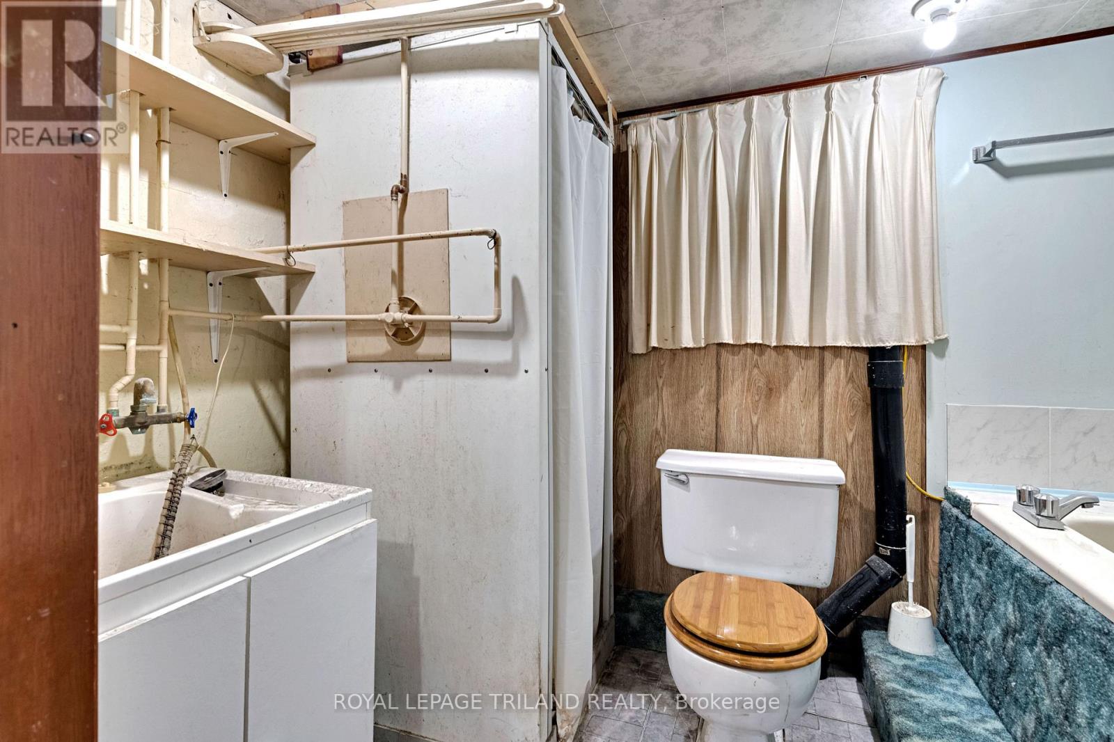 15 Antrim Street, St. Thomas, Ontario  N5P 1S2 - Photo 20 - X13743886