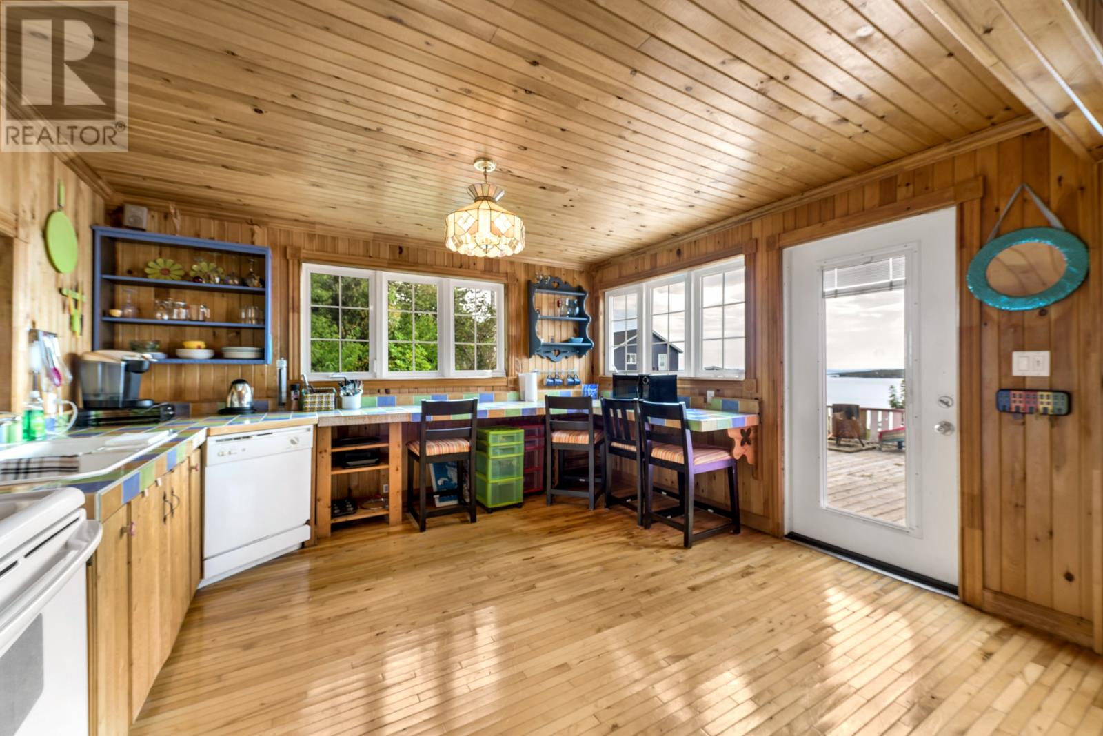 141 Bishops Cove Shore Road, Bishops Cove — photo 9