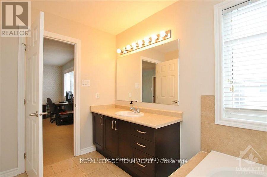2799 Grand Canal Street, Ottawa, Ontario  K2J 0T2 - Photo 17 - X13743960
