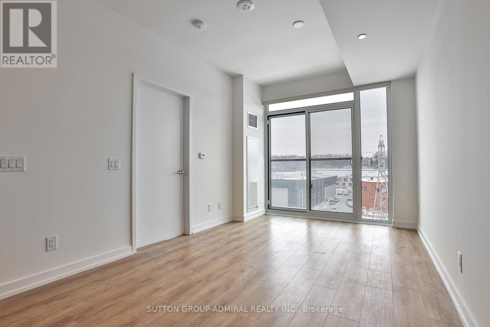 608 - 500 Dupont Street, Toronto, Ontario M6G 1Y7 - Photo 12 - C13743878
