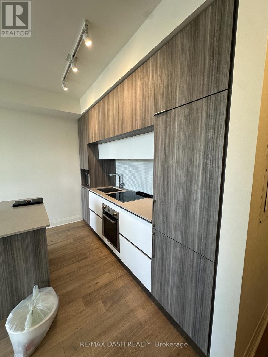 501 - 151 Avenue Road, Toronto, Ontario  M5R 2H7 - Photo 13 - C13743936
