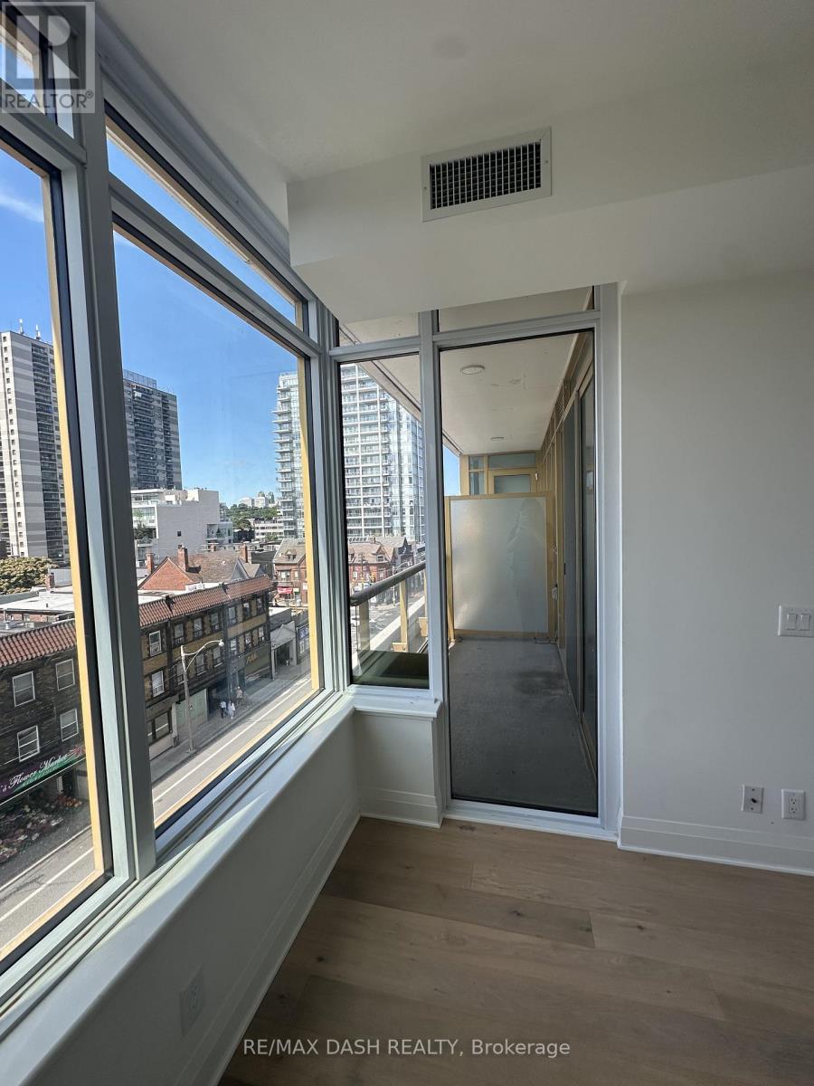 501 - 151 Avenue Road, Toronto, Ontario  M5R 2H7 - Photo 18 - C13743936