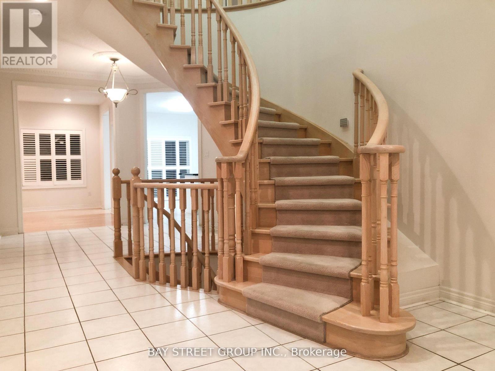 13 Pembrooke Road, Markham, Ontario  L6C 2L2 - Photo 10 - N13743892