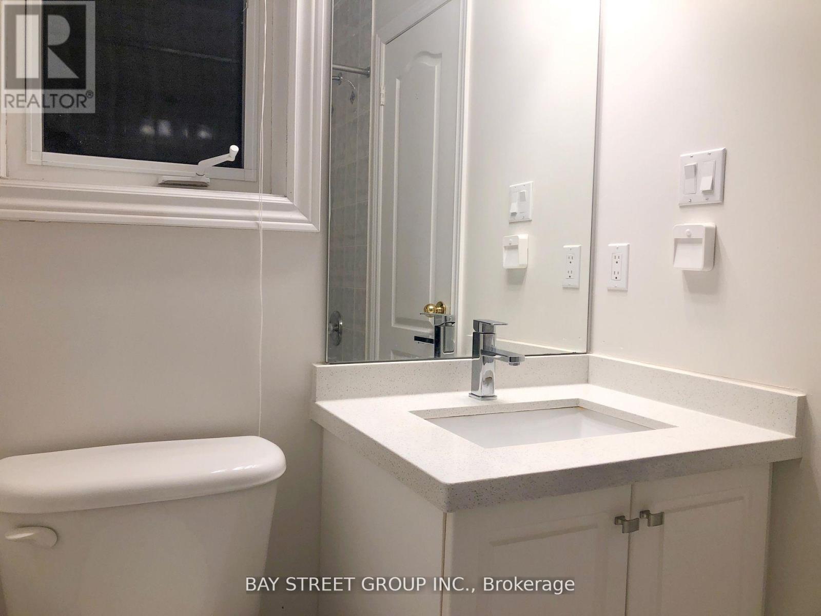 13 Pembrooke Road, Markham, Ontario  L6C 2L2 - Photo 21 - N13743892
