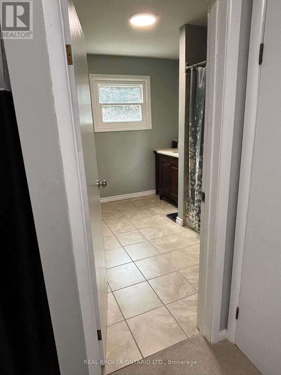 312 Old Guelph Road, Hamilton, Ontario  L9H 5W4 - Photo 25 - X13669712