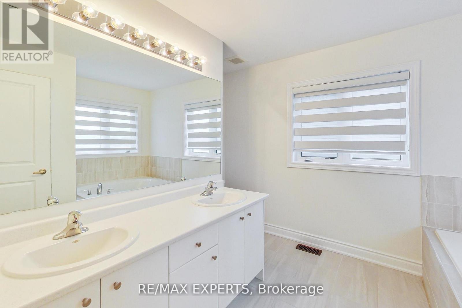 11 Union Boulevard, Wasaga Beach, Ontario  L9Z 0M6 - Photo 26 - S13743894