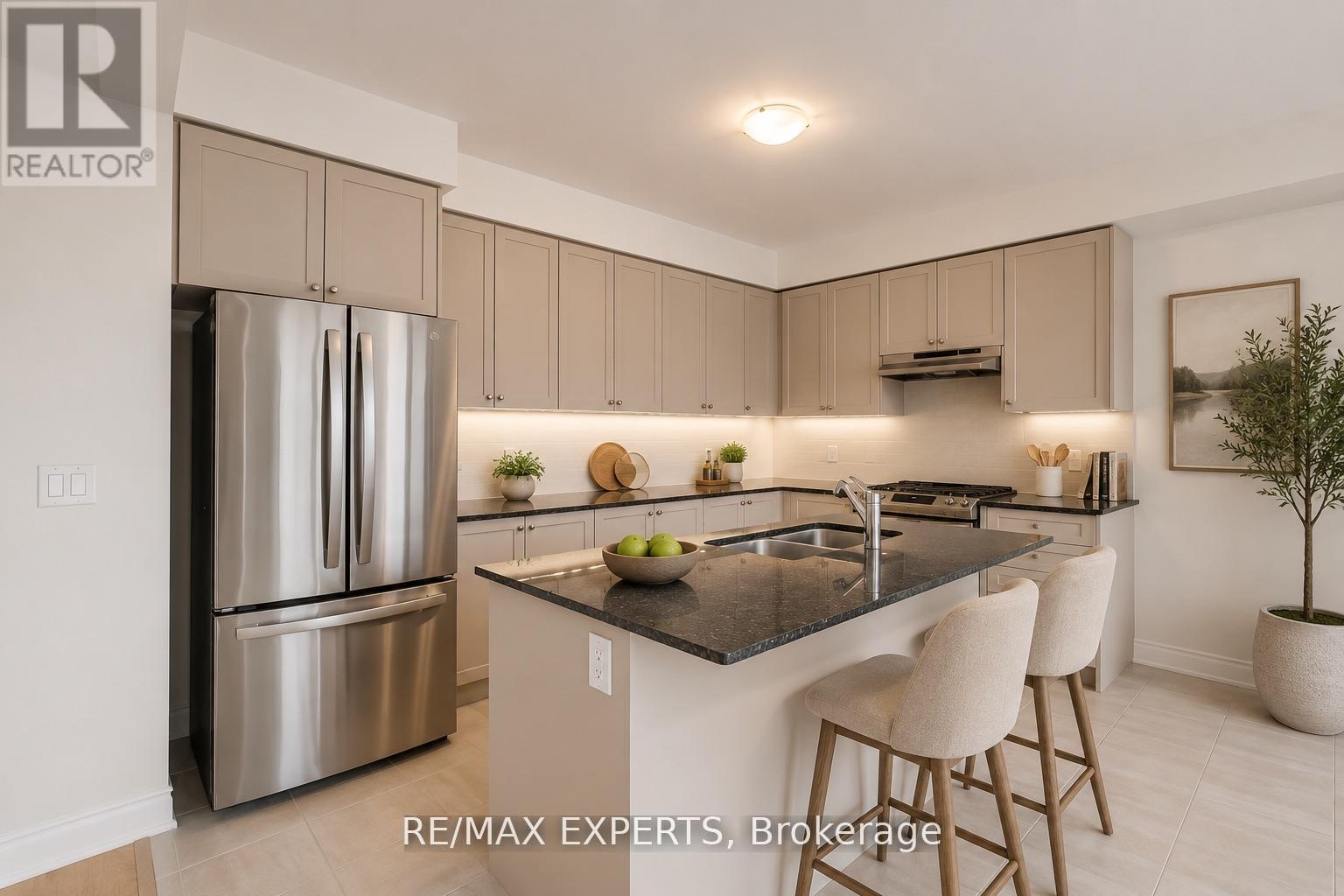 11 Union Boulevard, Wasaga Beach, Ontario  L9Z 0M6 - Photo 4 - S13743894