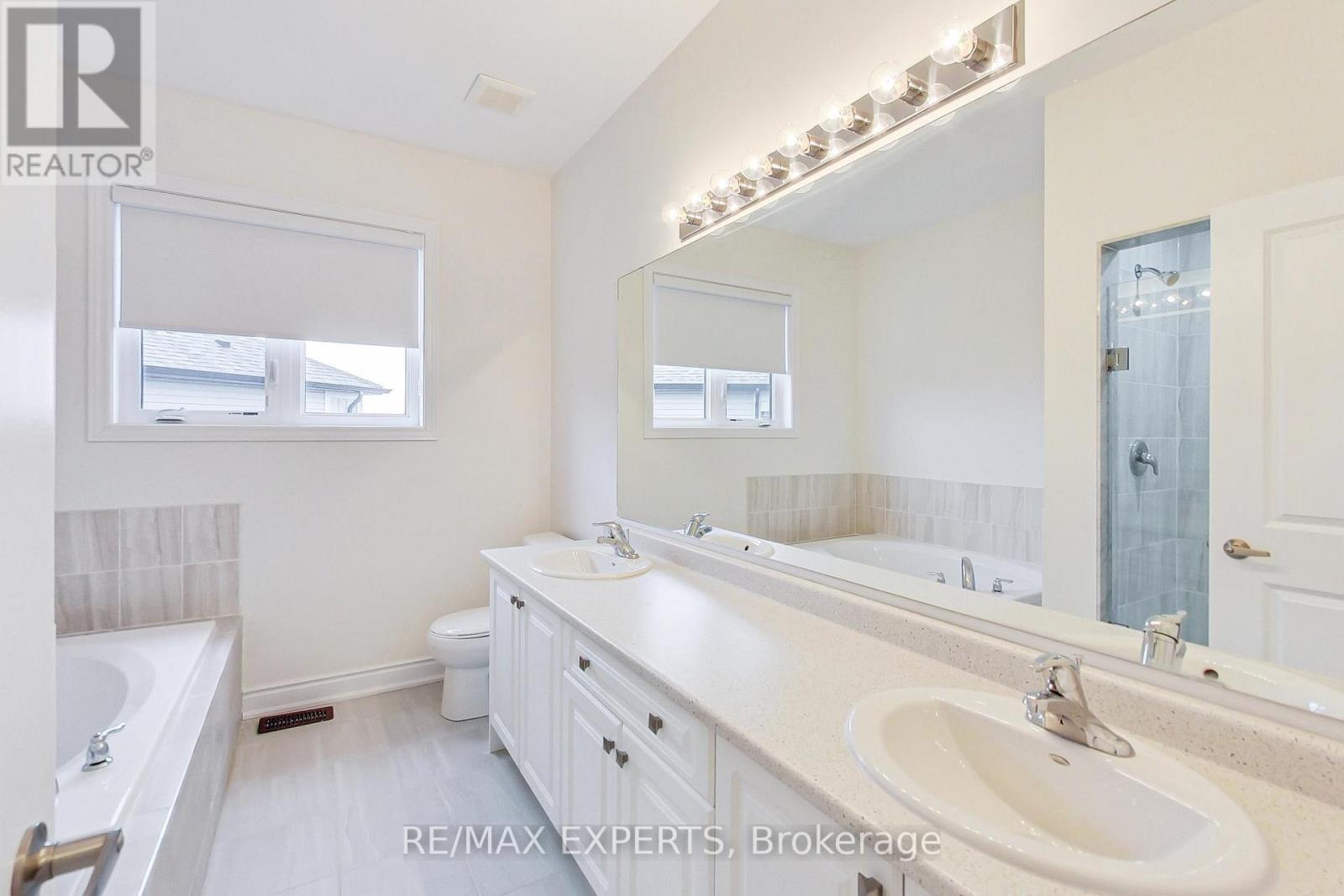 62 Season Crescent, Wasaga Beach, Ontario L9Z 0M5 - Photo 20 - S13743900