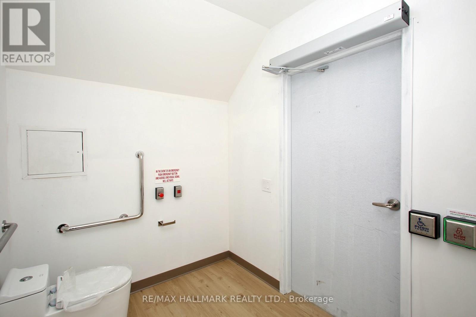 202 Browns Line, Toronto, Ontario M8W 3T4 - Photo 11 - W13743880