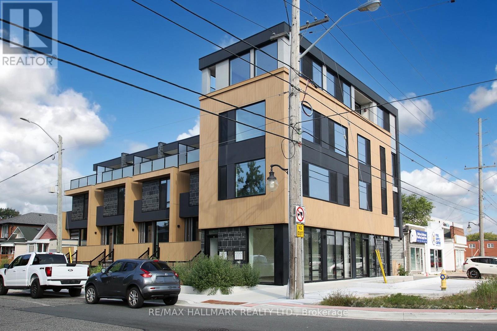 202 Browns Line, Toronto, Ontario M8W 3T4 - Photo 4 - W13743880