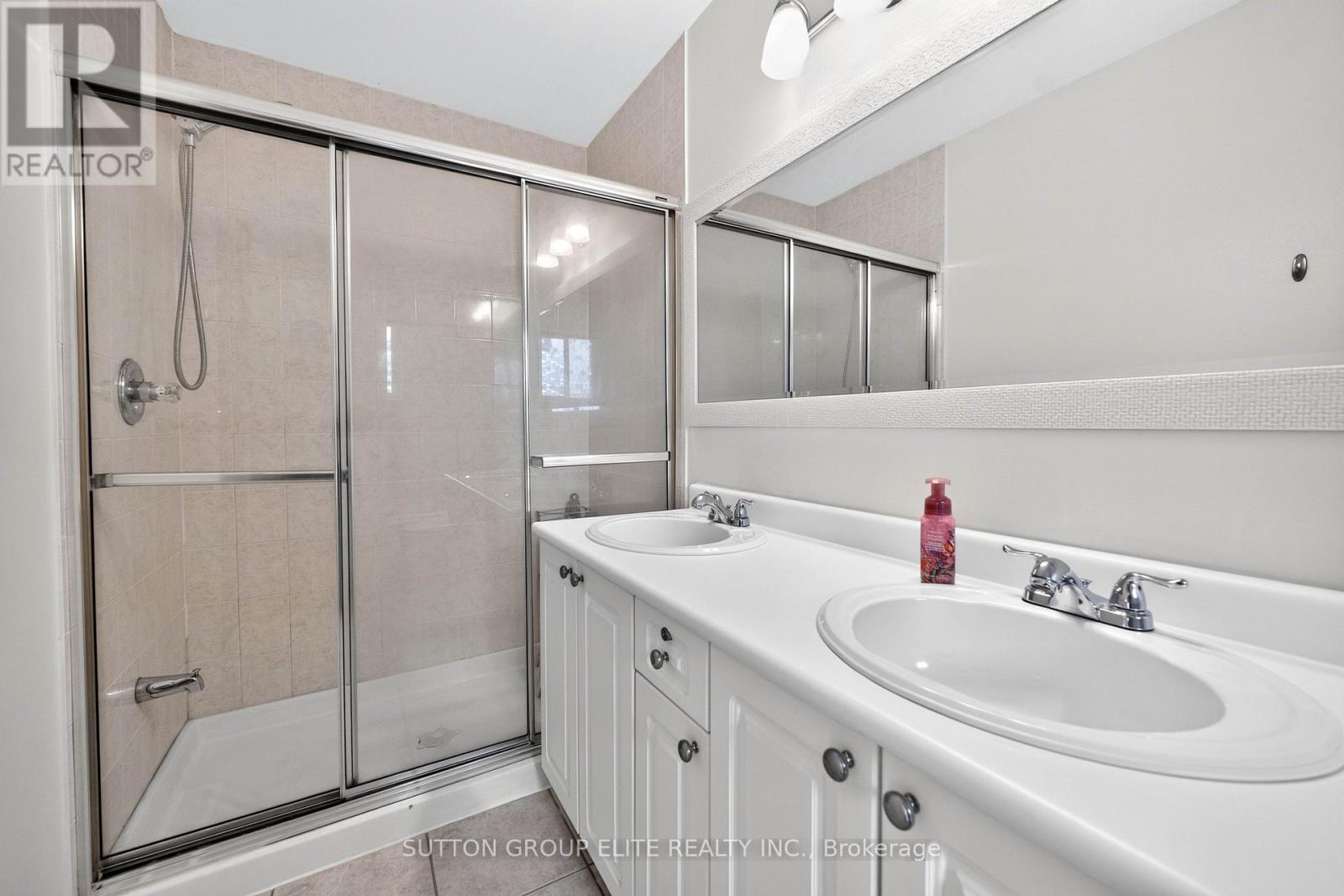 29 - 5223 Fairford Crescent, Mississauga, Ontario  L5V 2M6 - Photo 28 - W13743926