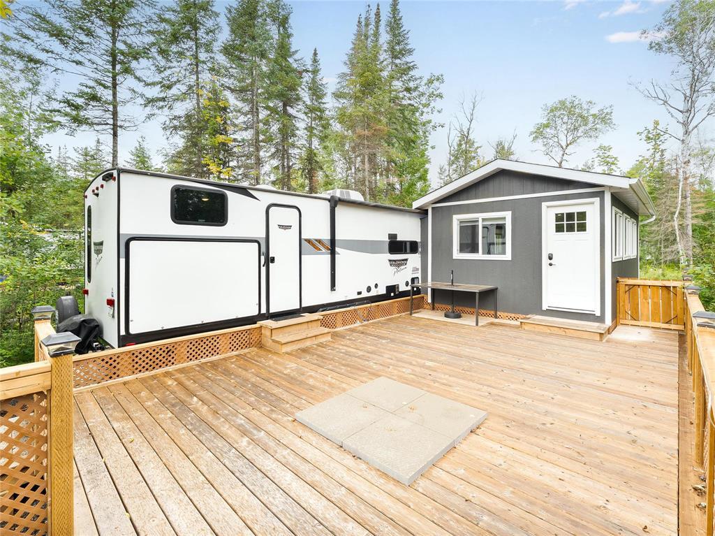 307 Willis Drive, Pinawa, Manitoba  R0E 1L0 - Photo 4 - 202621911
