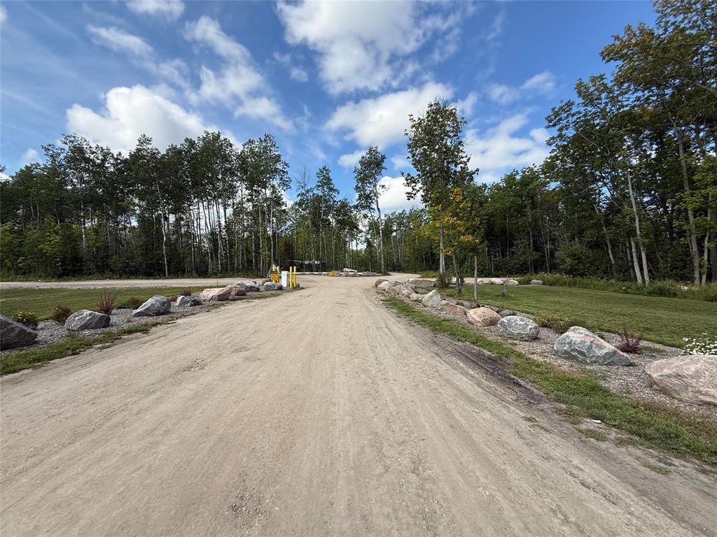 307 Willis Drive, Pinawa, Manitoba  R0E 1L0 - Photo 35 - 202621911