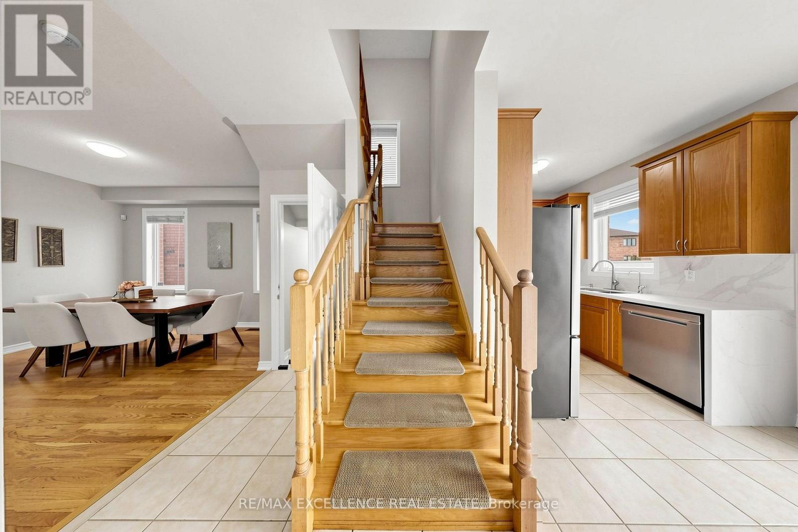 8 Lynngrove Way, Brampton, Ontario  L6P 2N7 - Photo 20 - W13743794