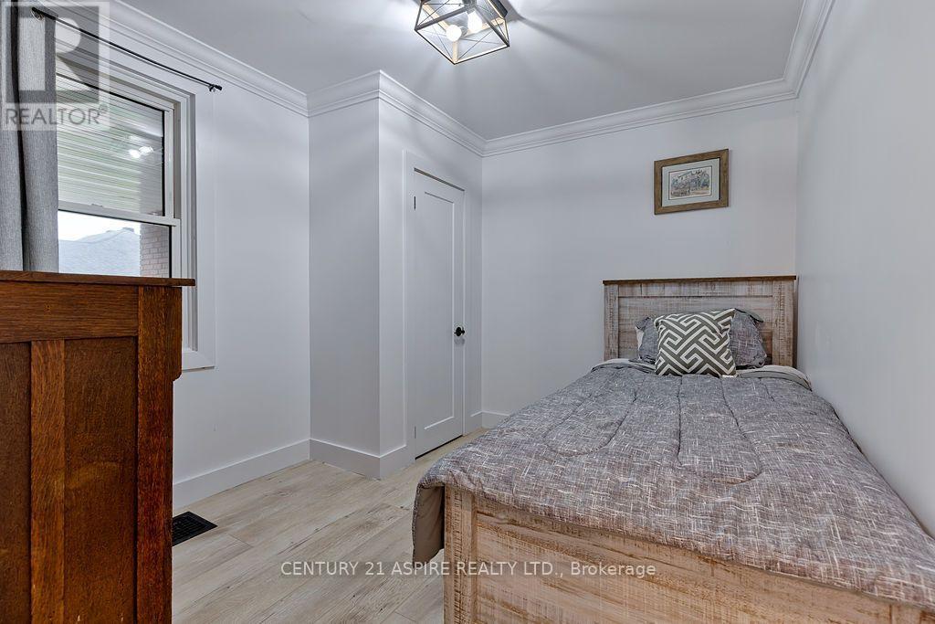 621 Bruham Avenue, Laurentian Valley, Ontario  K8A 4Z6 - Photo 17 - X13744044