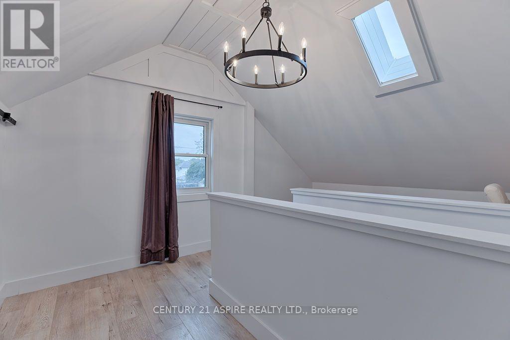 621 Bruham Avenue, Laurentian Valley, Ontario  K8A 4Z6 - Photo 23 - X13744044
