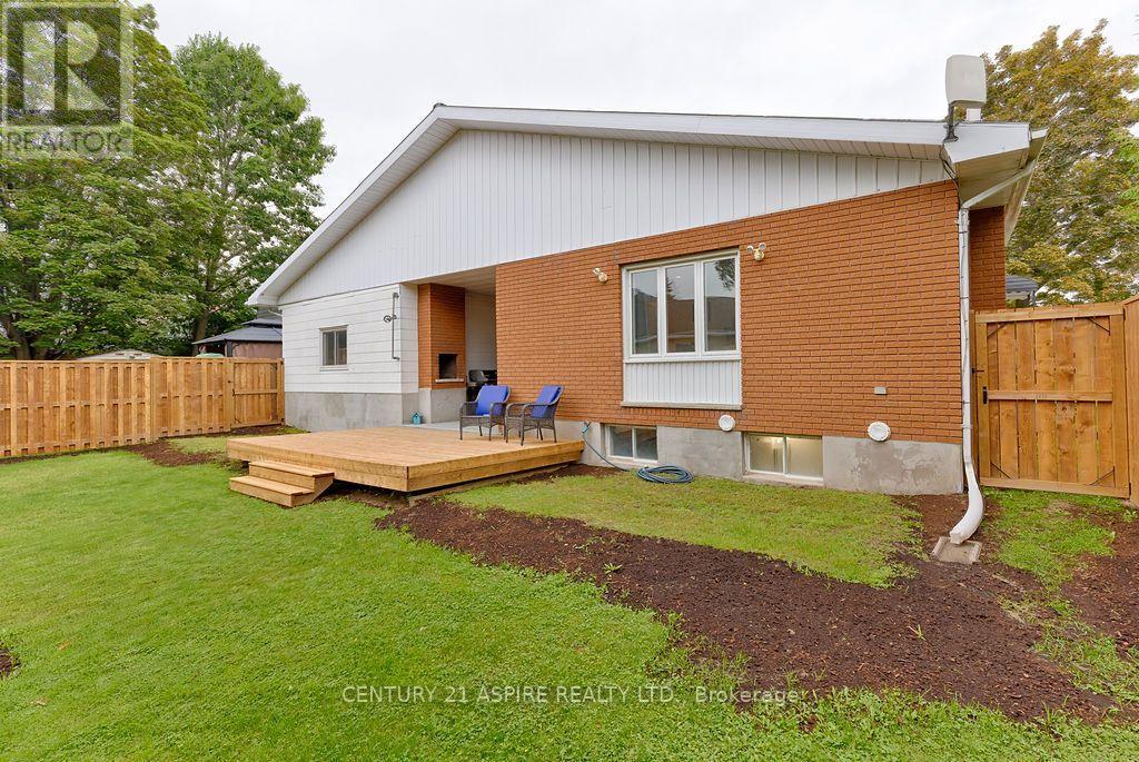621 Bruham Avenue, Laurentian Valley, Ontario  K8A 4Z6 - Photo 42 - X13744044