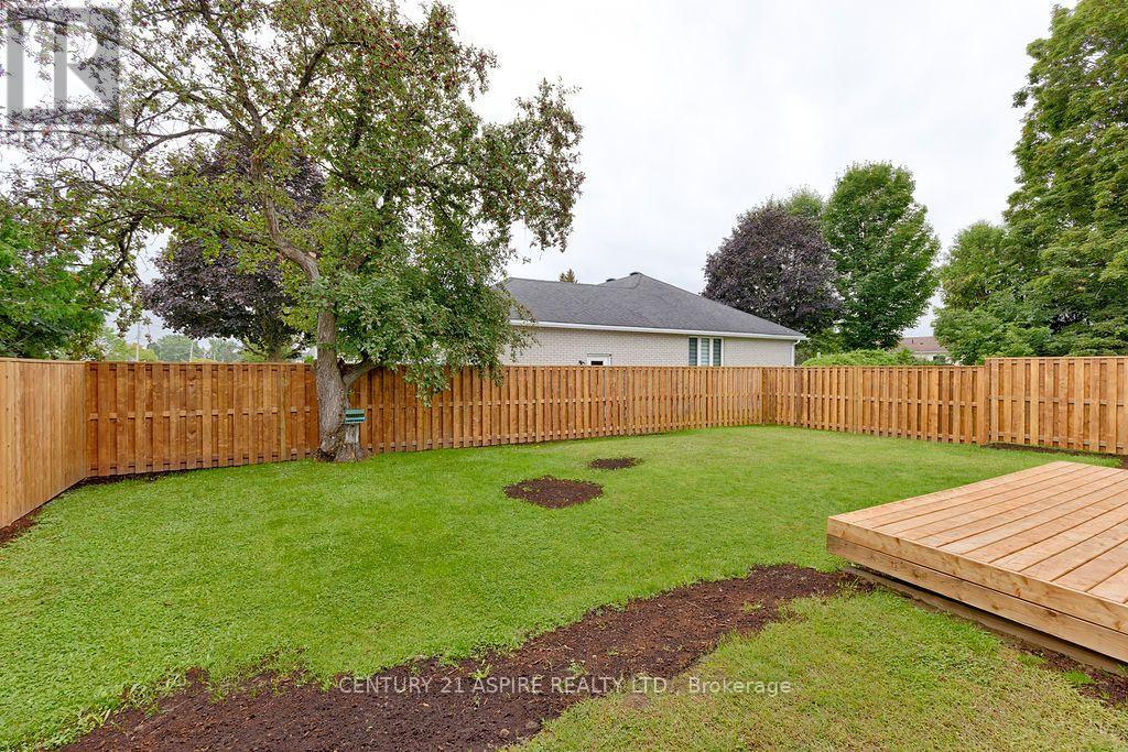 621 Bruham Avenue, Laurentian Valley, Ontario  K8A 4Z6 - Photo 43 - X13744044
