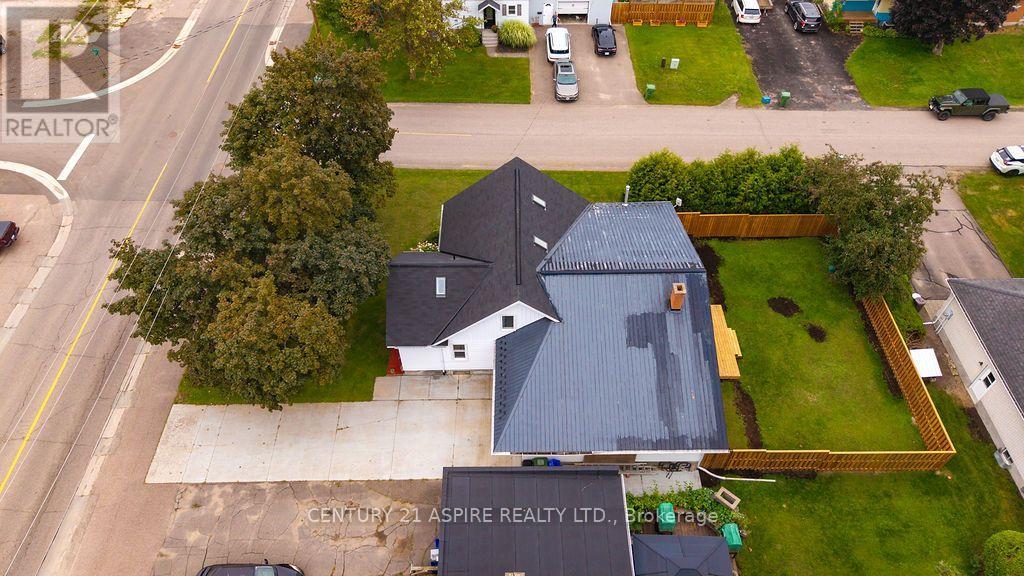621 Bruham Avenue, Laurentian Valley, Ontario  K8A 4Z6 - Photo 49 - X13744044