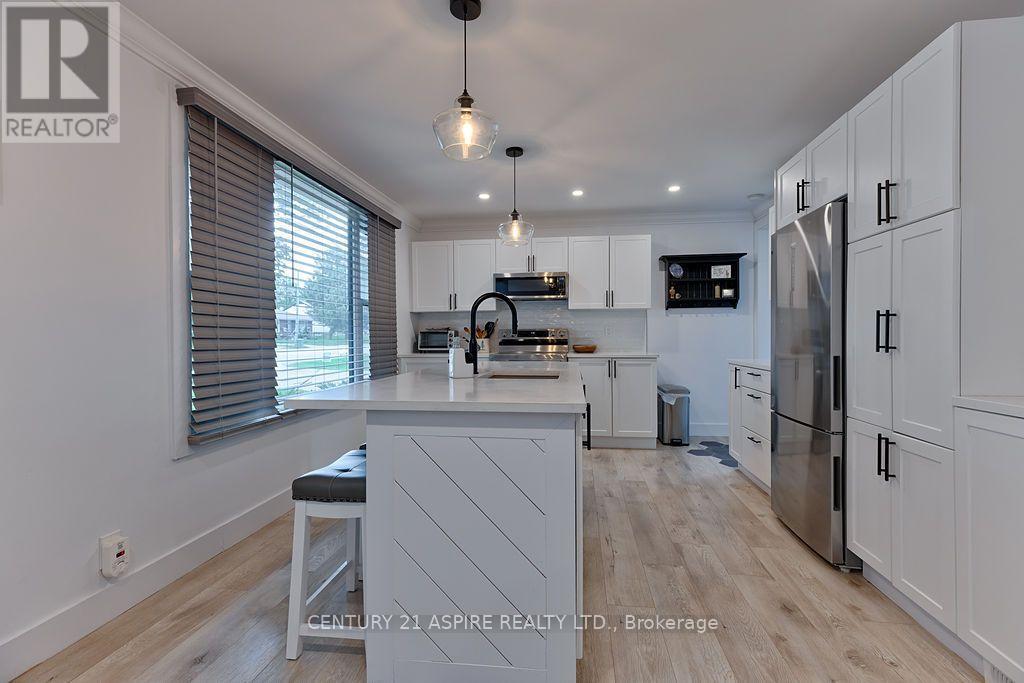 621 Bruham Avenue, Laurentian Valley, Ontario K8A 4Z6 - Photo 5 - X13744044