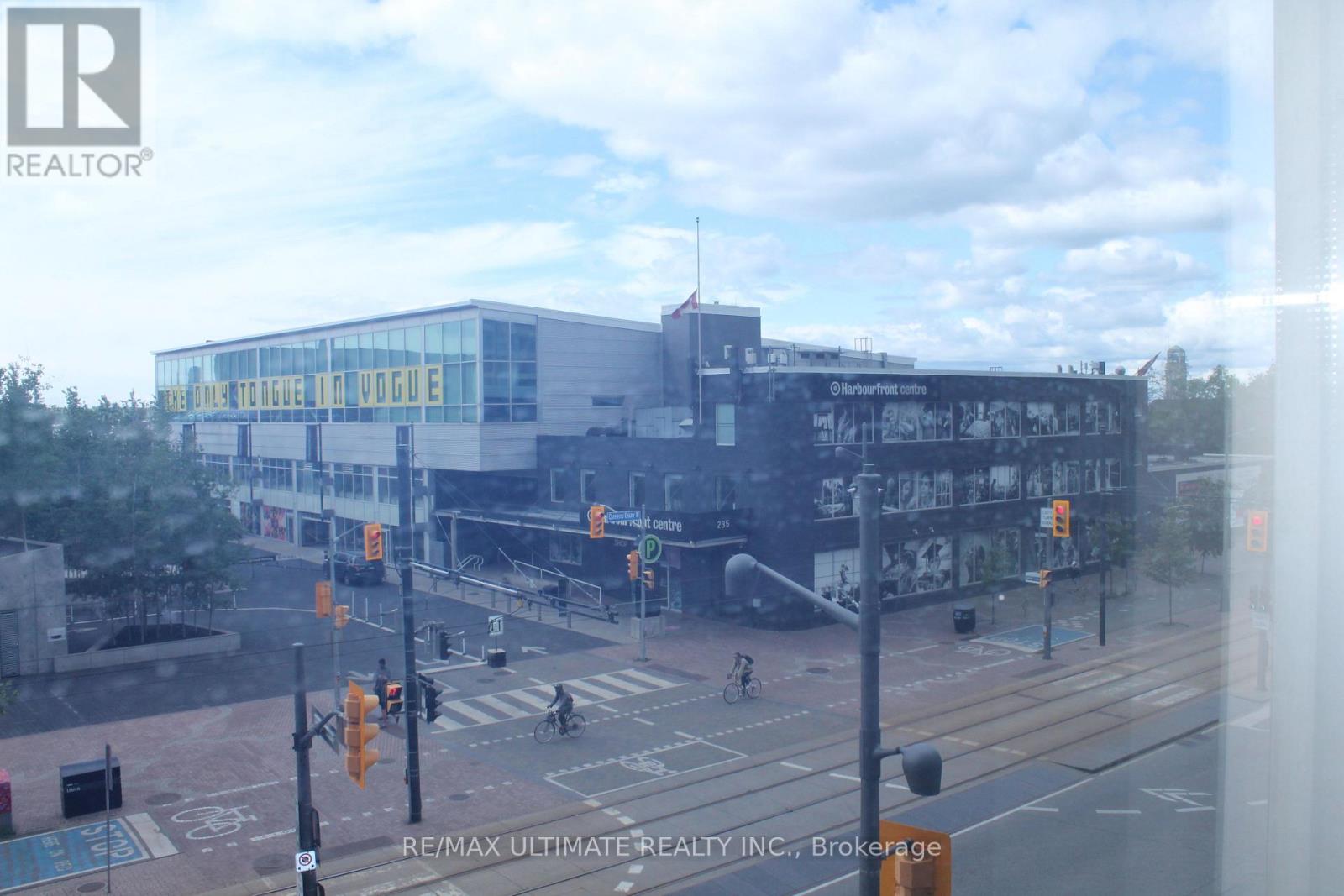 307 - 218 Queens Quay W, Toronto, Ontario  M5J 2Y6 - Photo 5 - C13744040