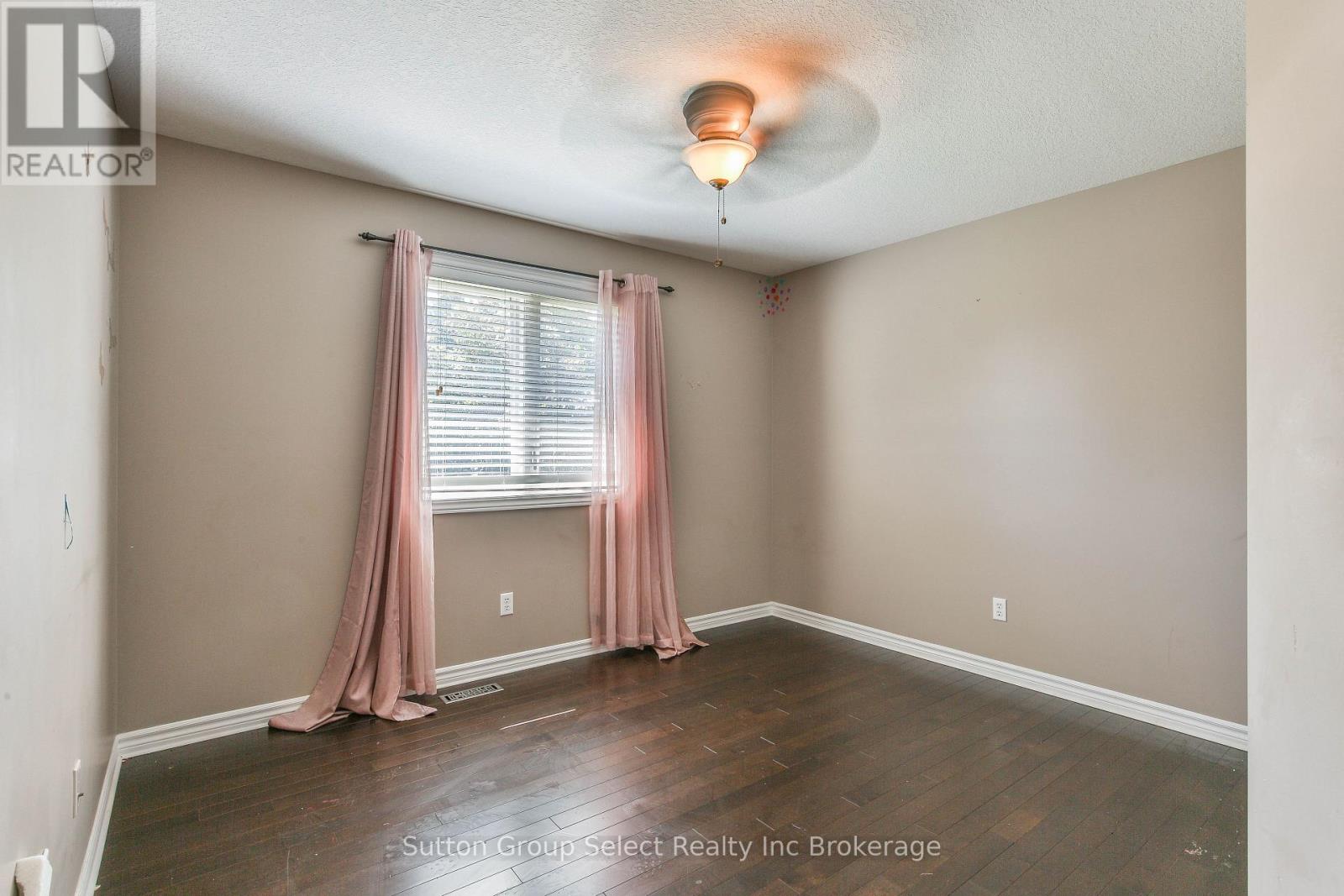 26 Westview Court, Woodstock, Ontario N4T 0B8 - Photo 21 - X13743992