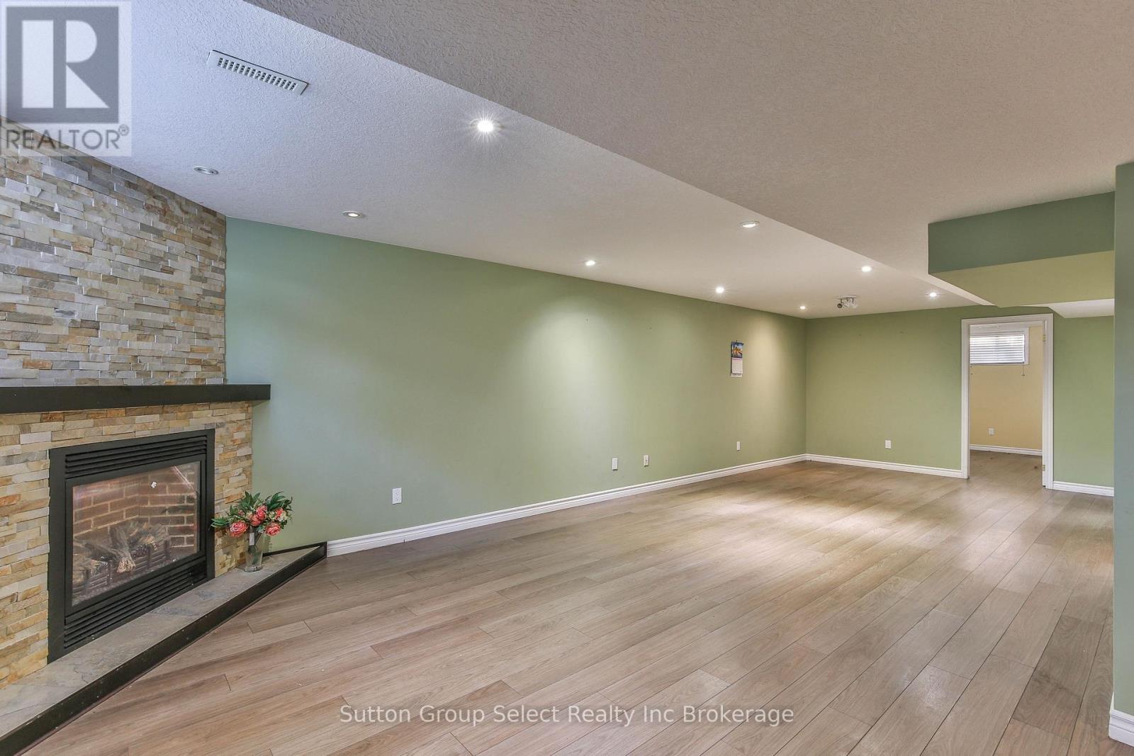 26 Westview Court, Woodstock, Ontario N4T 0B8 - Photo 25 - X13743992