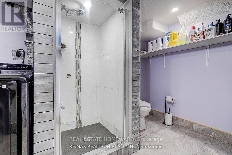51 Steepleview Crescent, Richmond Hill, Ontario  L4C 9R3 - Photo 19 - N13744022