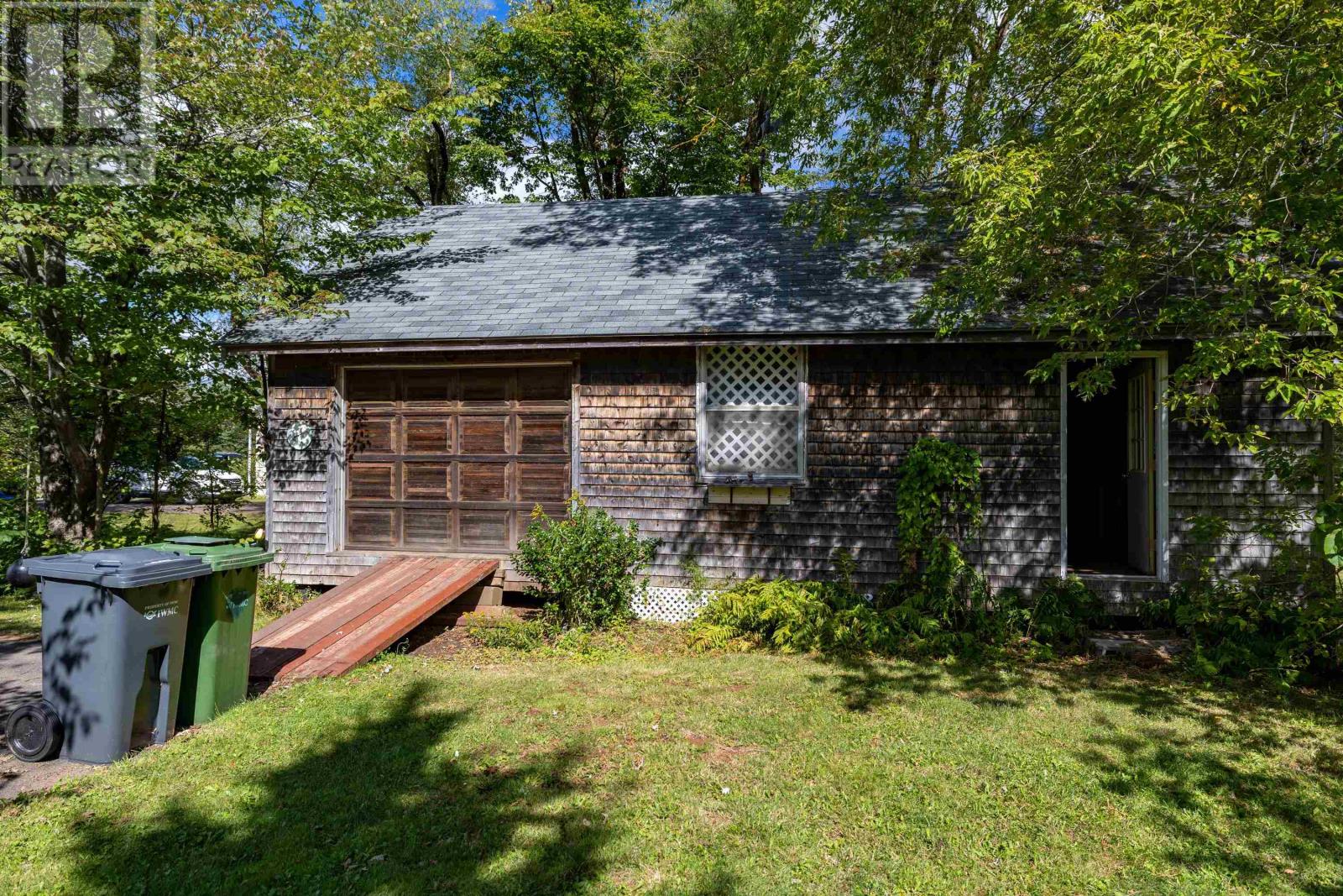 98 Mount Edward Road, Charlottetown, Prince Edward Island  C1A 5S7 - Photo 31 - 202622386
