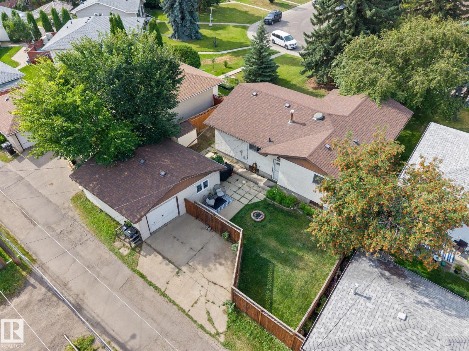 8905 157 St Nw, Edmonton, Alberta  T5R 2A6 - Photo 40 - E4507035